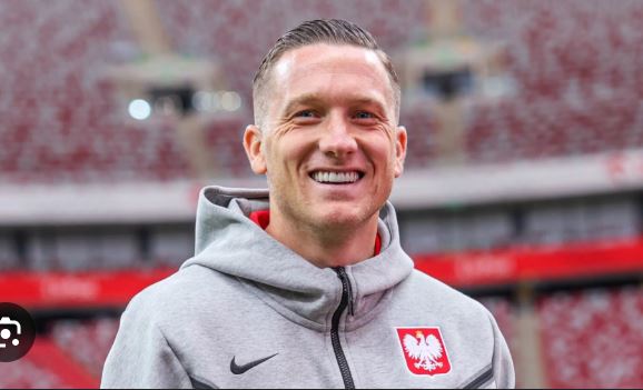 OGROMNE WZMOCNIENIE: Wicekapitan Reprezentacji Polski Piotr Zieliński Wraca do Polskiej Piłki – Podpisze Kontrakt z Wisłą Kraków i Wniesie Potężne Wsparcie w Ofensywie Mistrza I Ligi!...