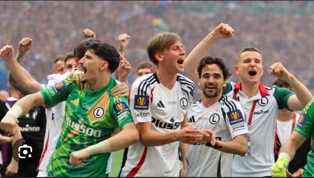 🚨💛✅ DONE DEAL: Legia Warszawa Oficjalnie Pozyskuje Gwiazdę Reprezentacji Argentyny i Doświadczonego Pomocnika Club Atlético Vélez Sarsfield, Rodrigo Aliendro – Ogromne Ogłoszenie w Wolnym Transferze!...
