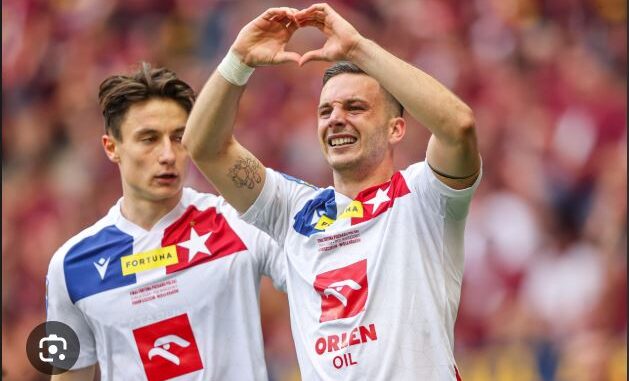 🚨⚪️ Rozmowy w sprawie transferu 28-letniego Ángela Rodado do Hiszpanii ponownie ruszyły – propozycja z Saudi Pro League została odrzucona...