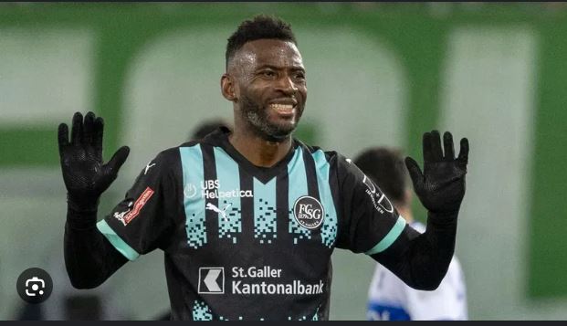 🚨 soccer Jean-Pierre Nsame replies on potential return to Italian Football… or renew his deal at Legia: “In terms of staying longer at Legia , I could definitely see that”.